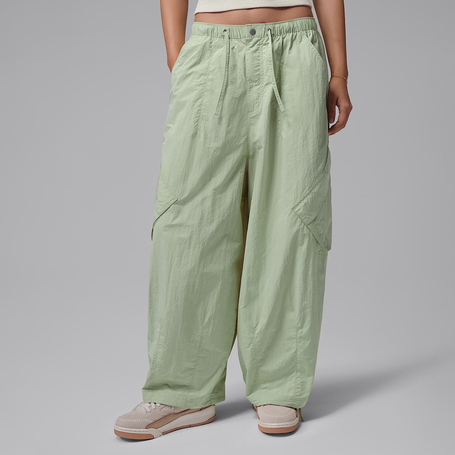 Jordan Flight Chicago Women's Parachute Pants. Nike.com